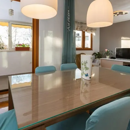 Bel Canto Apartment